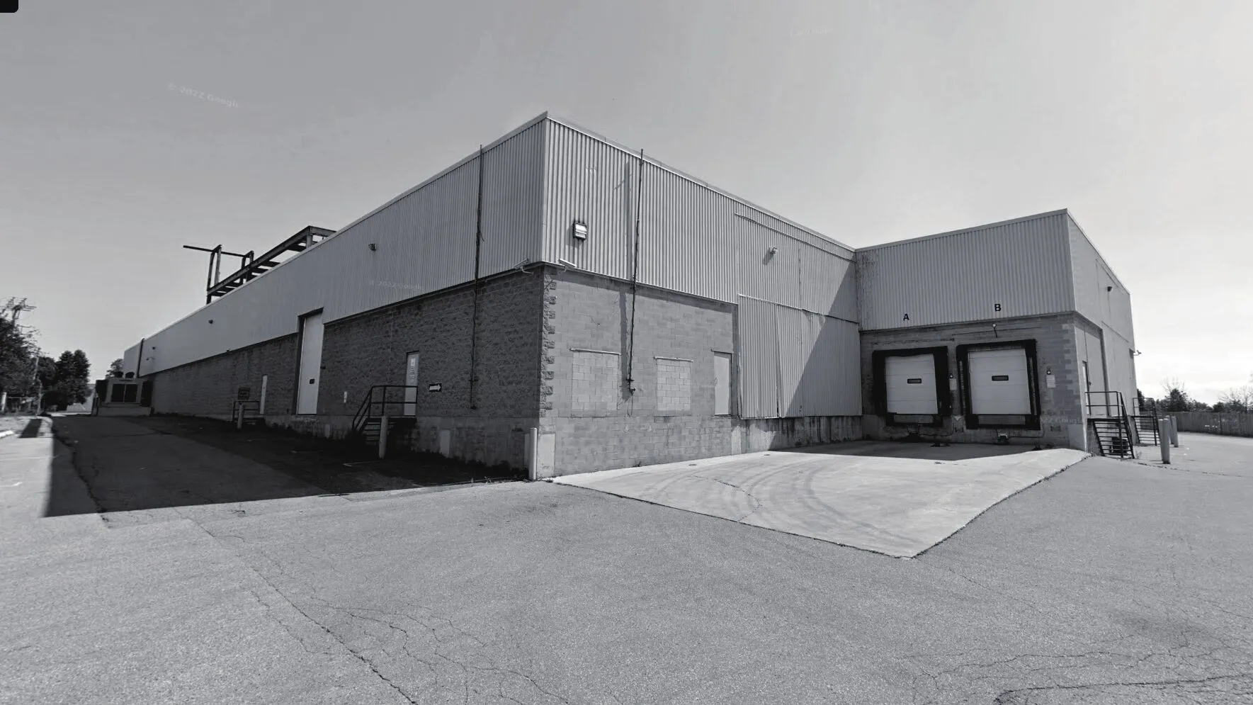 Yangzi Floor factory building in Canada